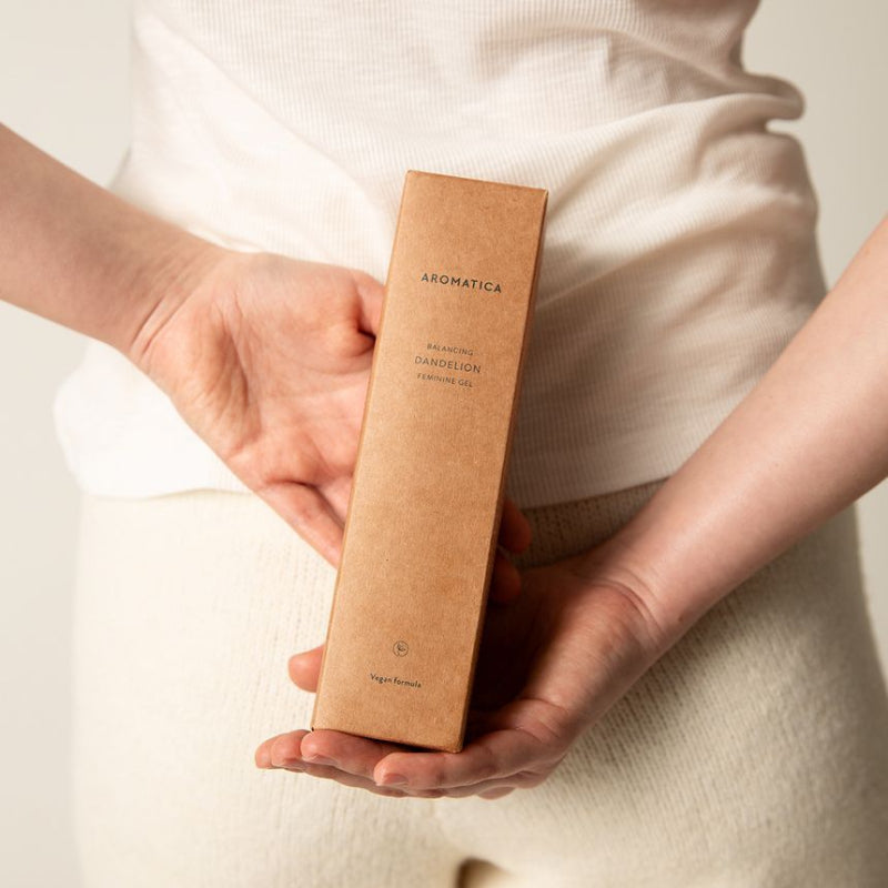  Dandelion Feminine Gel - Korean-Skincare