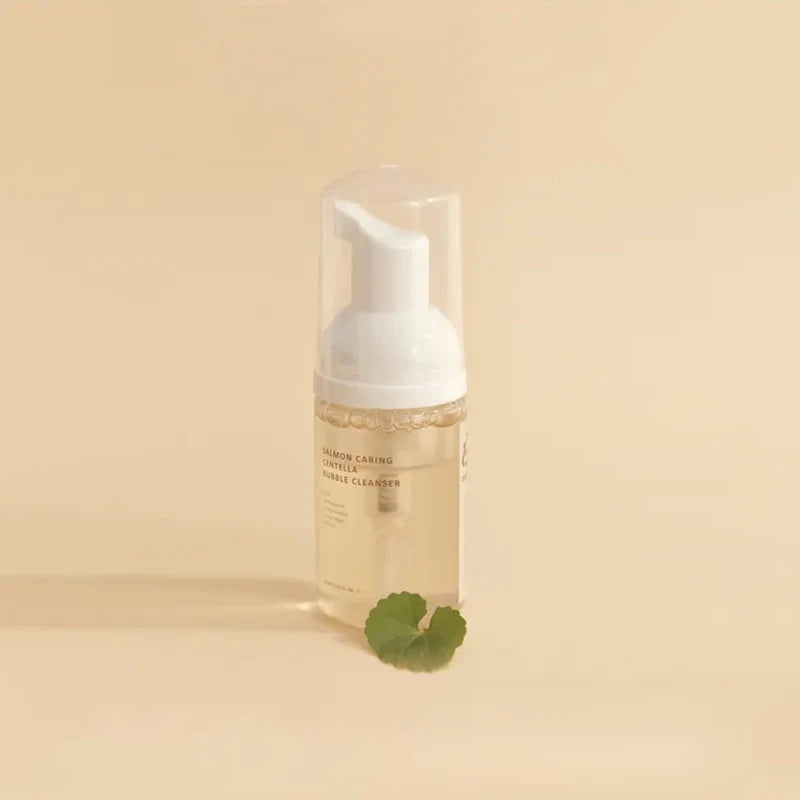 Salmon Caring Centella Special Travel Kit Bag